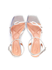 Sandália com Salto Fino e Recorte Geométrico - Prata SDI-11930 - PT