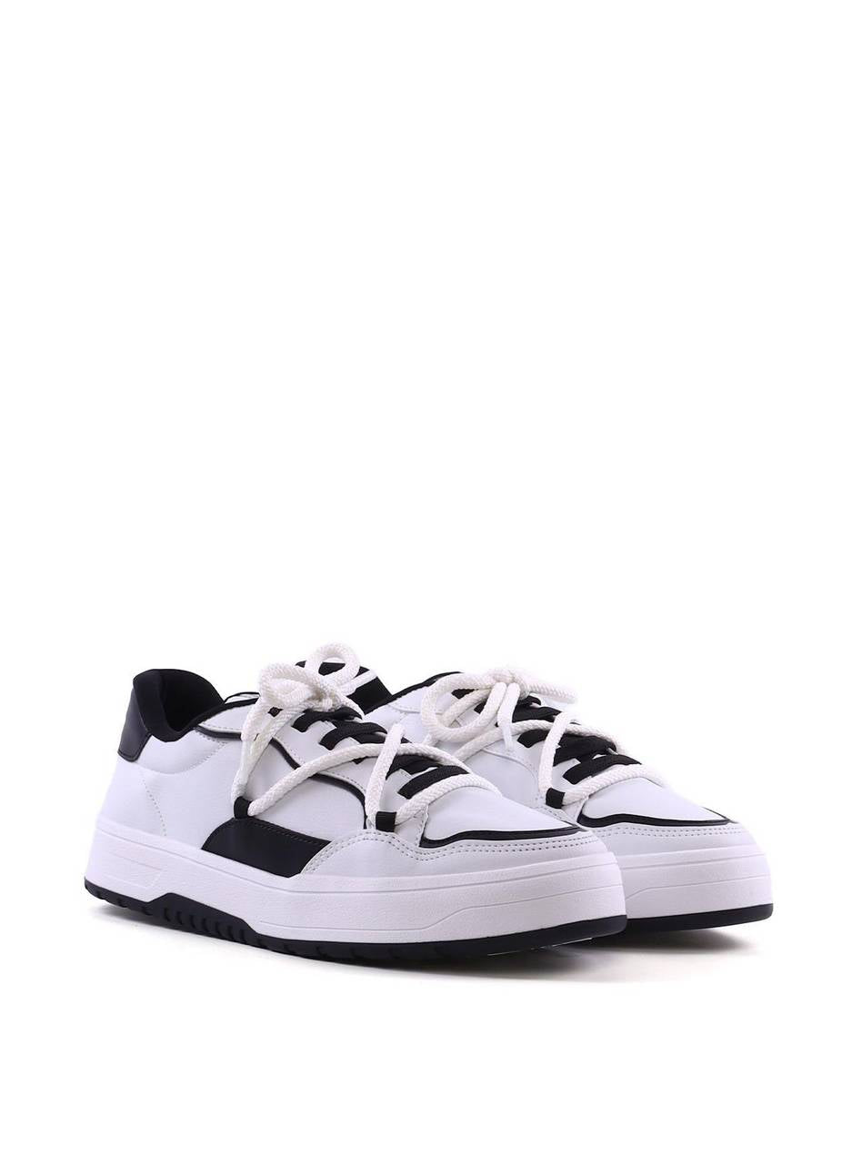 Tênis Feminino Casual com Amarração e Recortes - Preta SP-12110 - PR