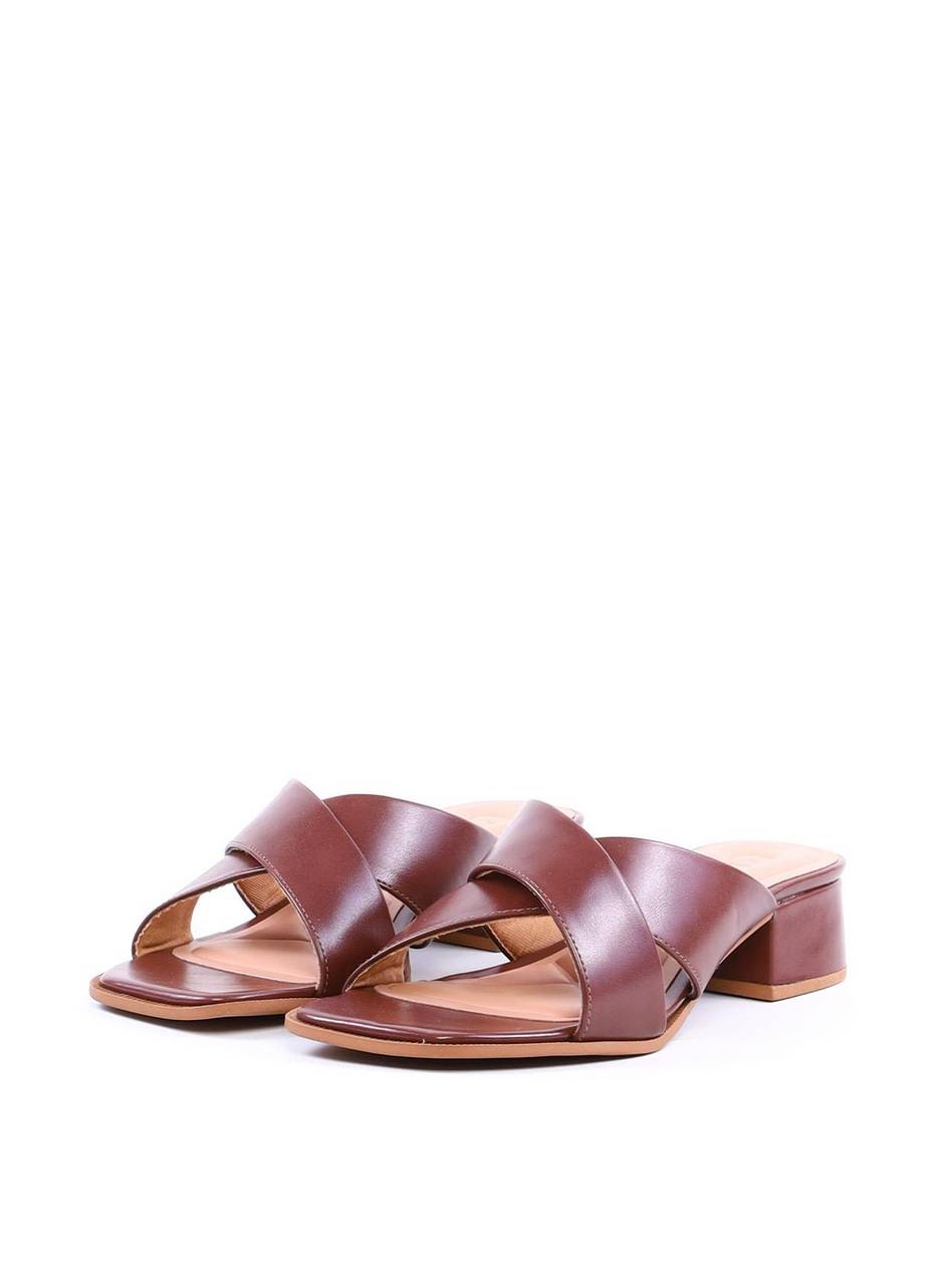 Tamanco com Salto Bloco e Tiras Cruzadas - Cacau SDI-12020 - CA