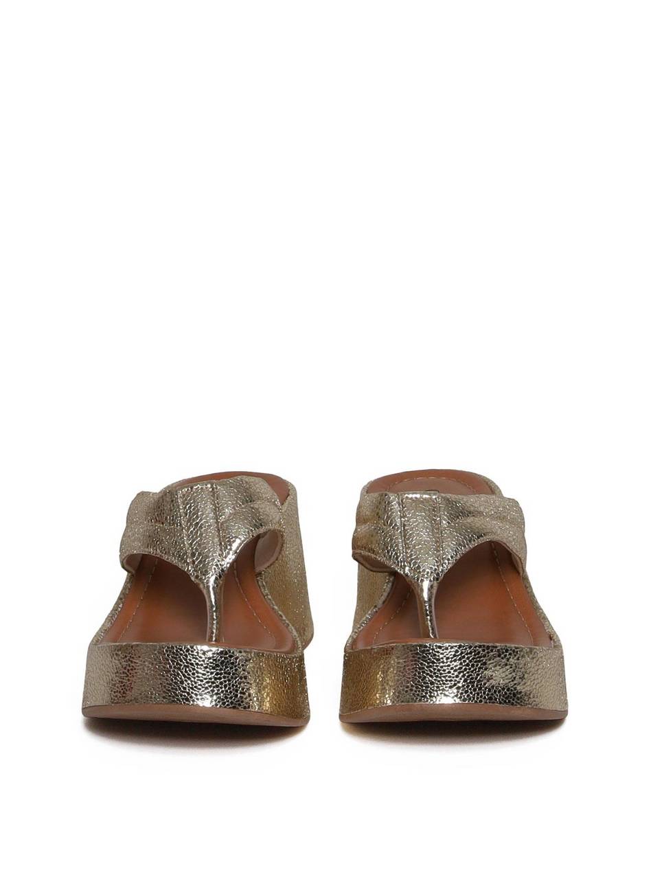 Tamanco Plataforma de Dedo com Detalhes de Costura - Ouro SDI-11663 - AU