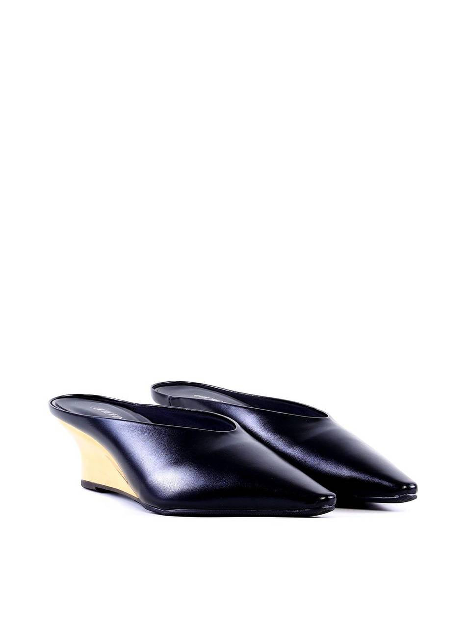 Mule de Bico Fino com Salto Anabela Cromado - Preto SD-12011 - PR