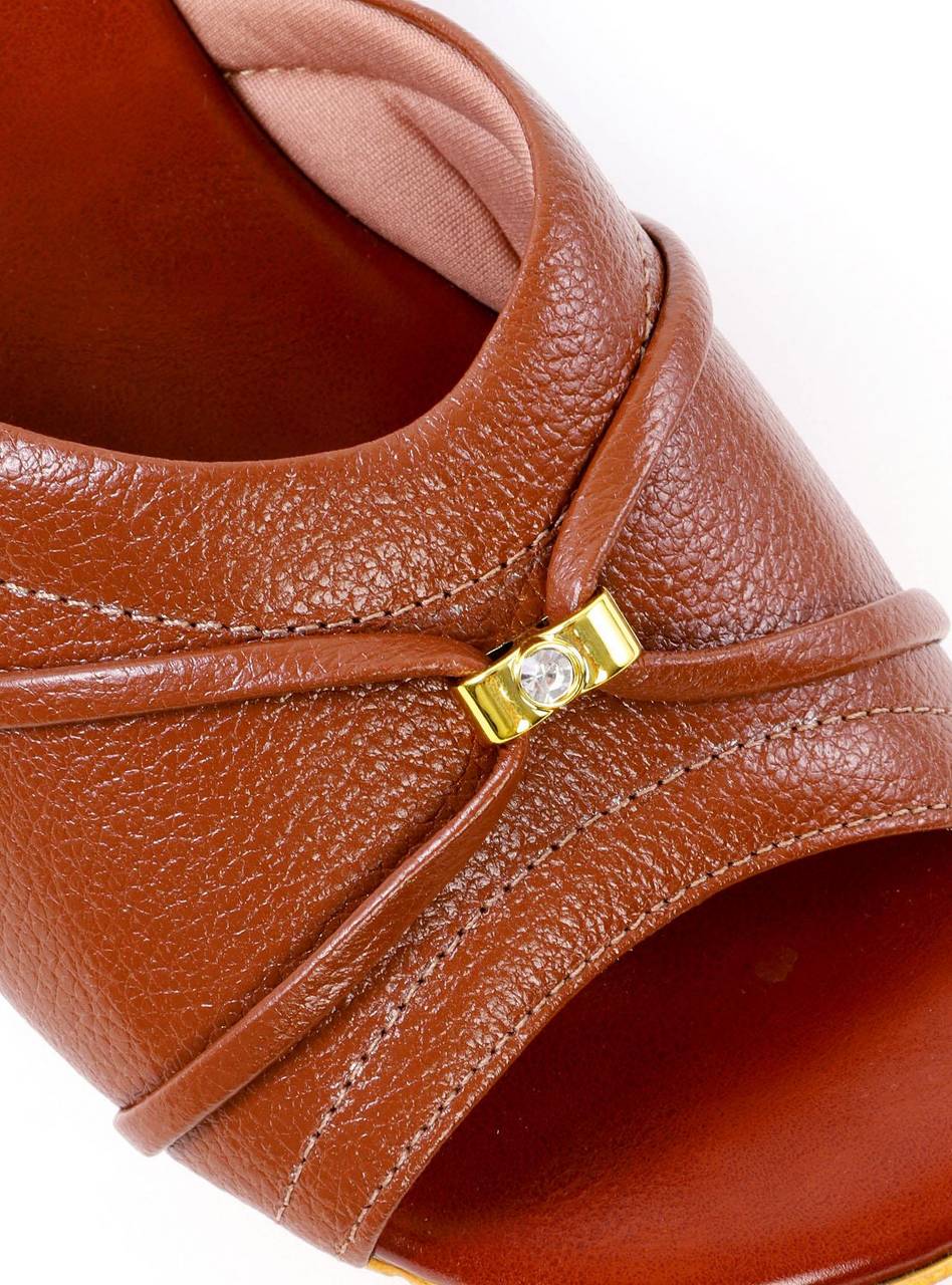 Tamanco Anabela Médio com Detalhe Dourado SDI-12201 - CS