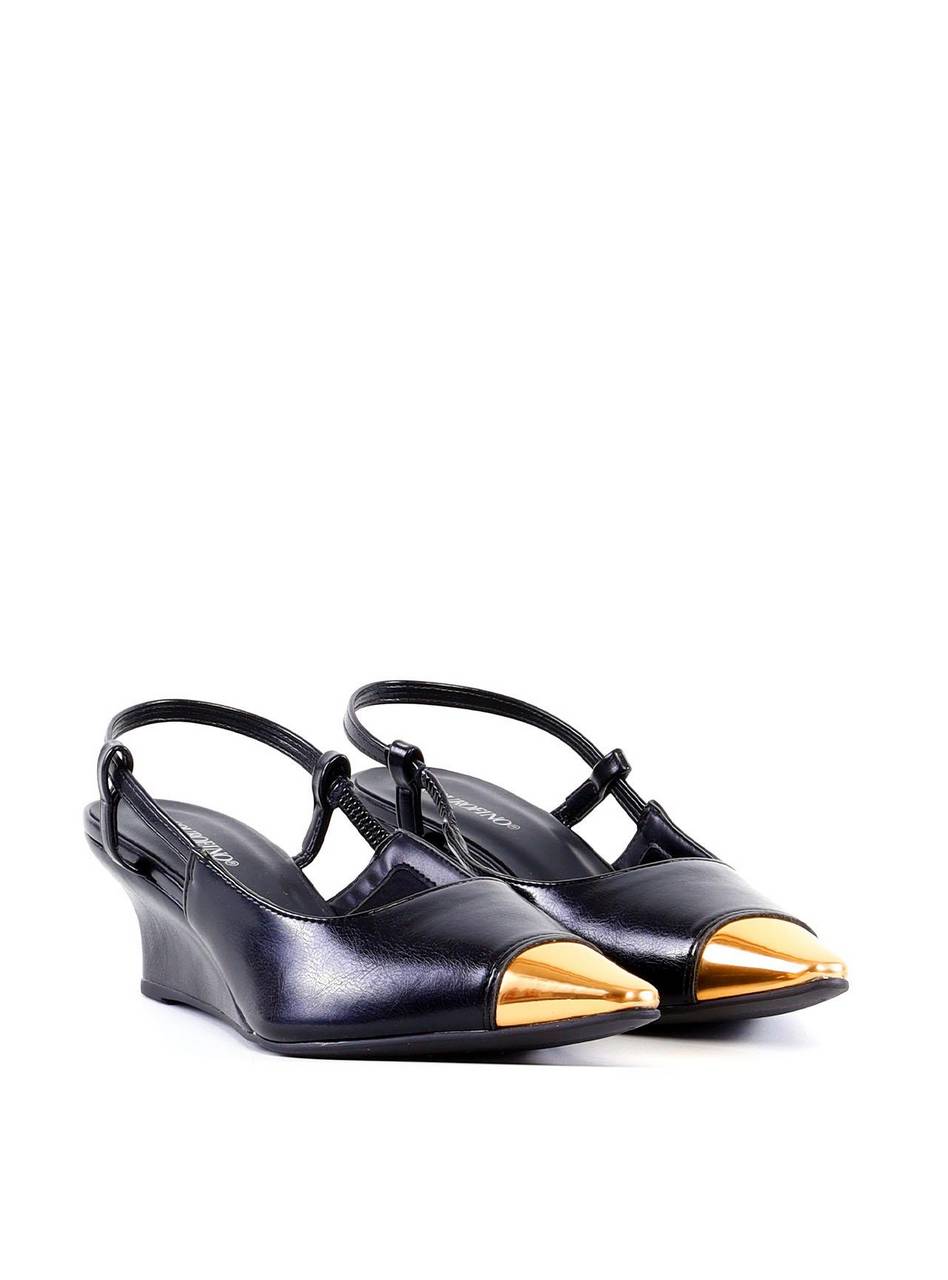 Scarpin Slingback com Biqueira Cromada - Preta SD-12014 - PR