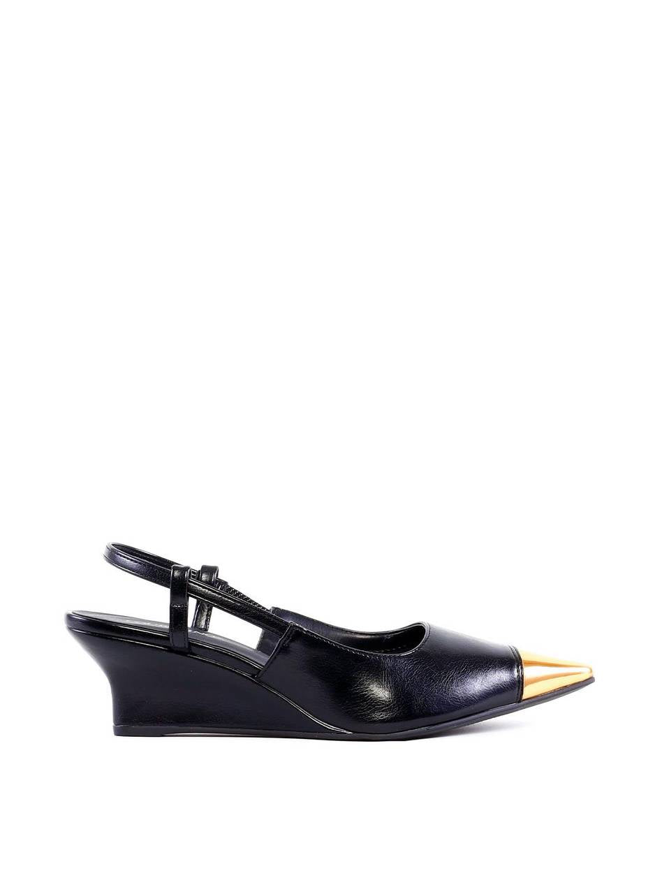 Scarpin Slingback com Biqueira Cromada - Preta SD-12014 - PR