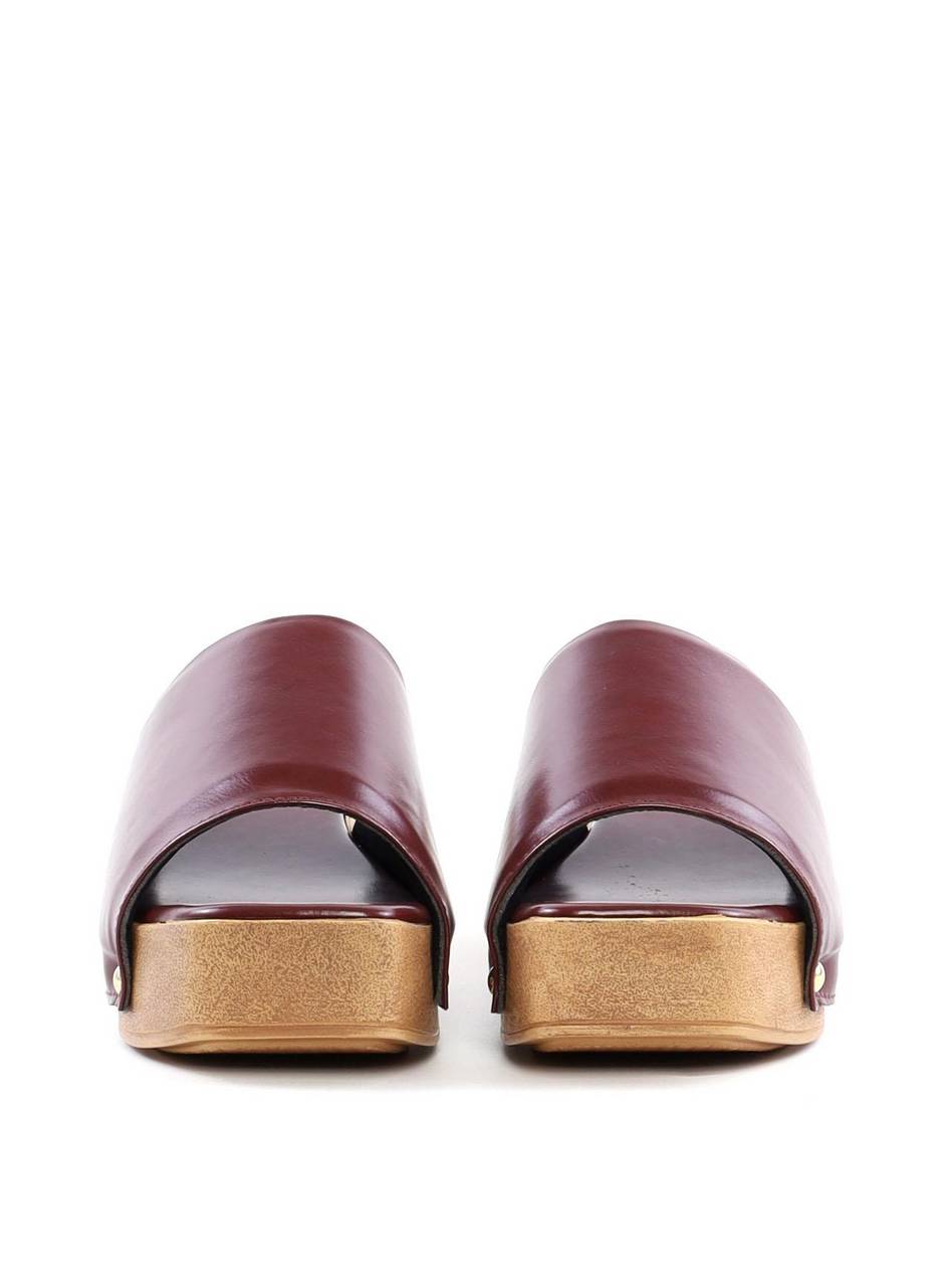 Tamanco Clog com Tachas Laterais - Vinho SDI-12095 - VI