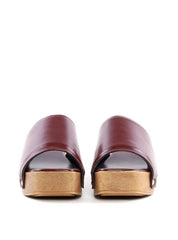 Tamanco Clog com Tachas Laterais - Vinho SDI-12095 - VI