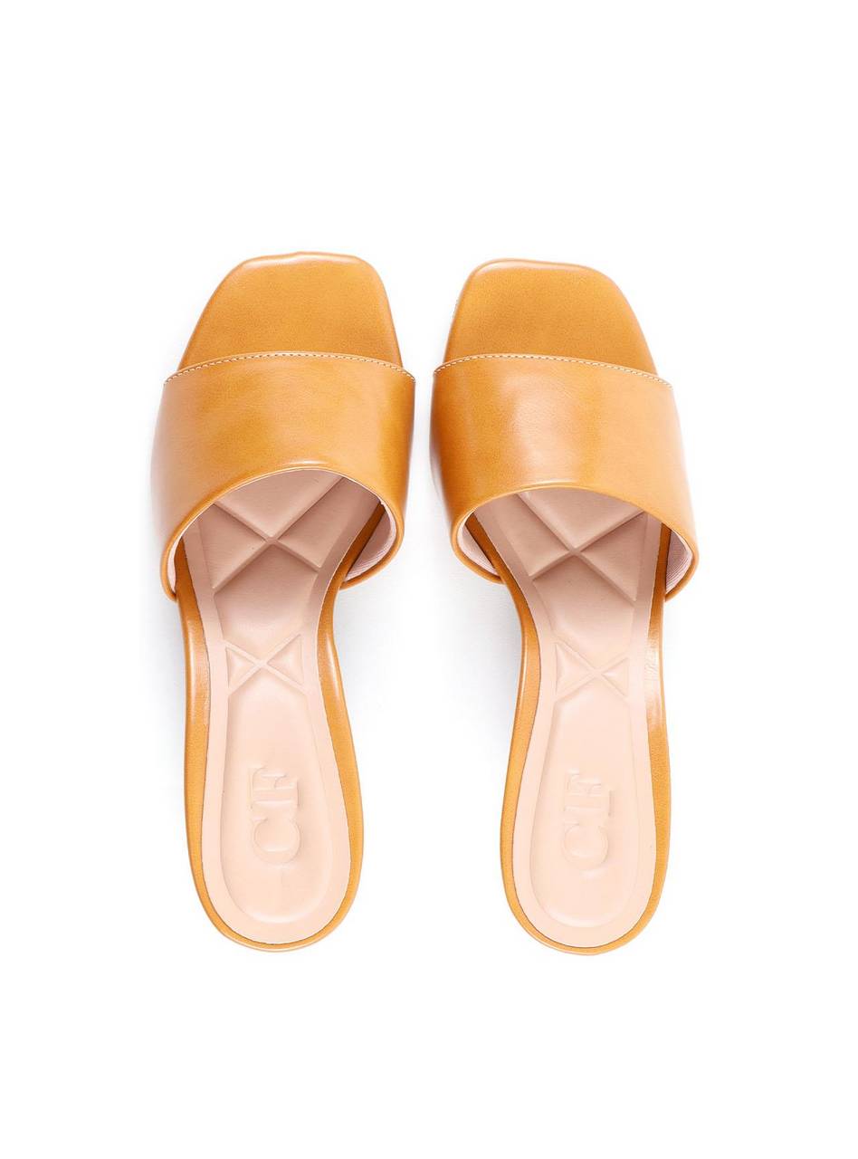 Tamanco Salto Kitten com Tira Larga - Mostarda SDI-11908 - MT