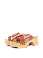 Tamanco Plataforma com Tiras Cruzadas e Tachas - Castor SDI-11855 - CS