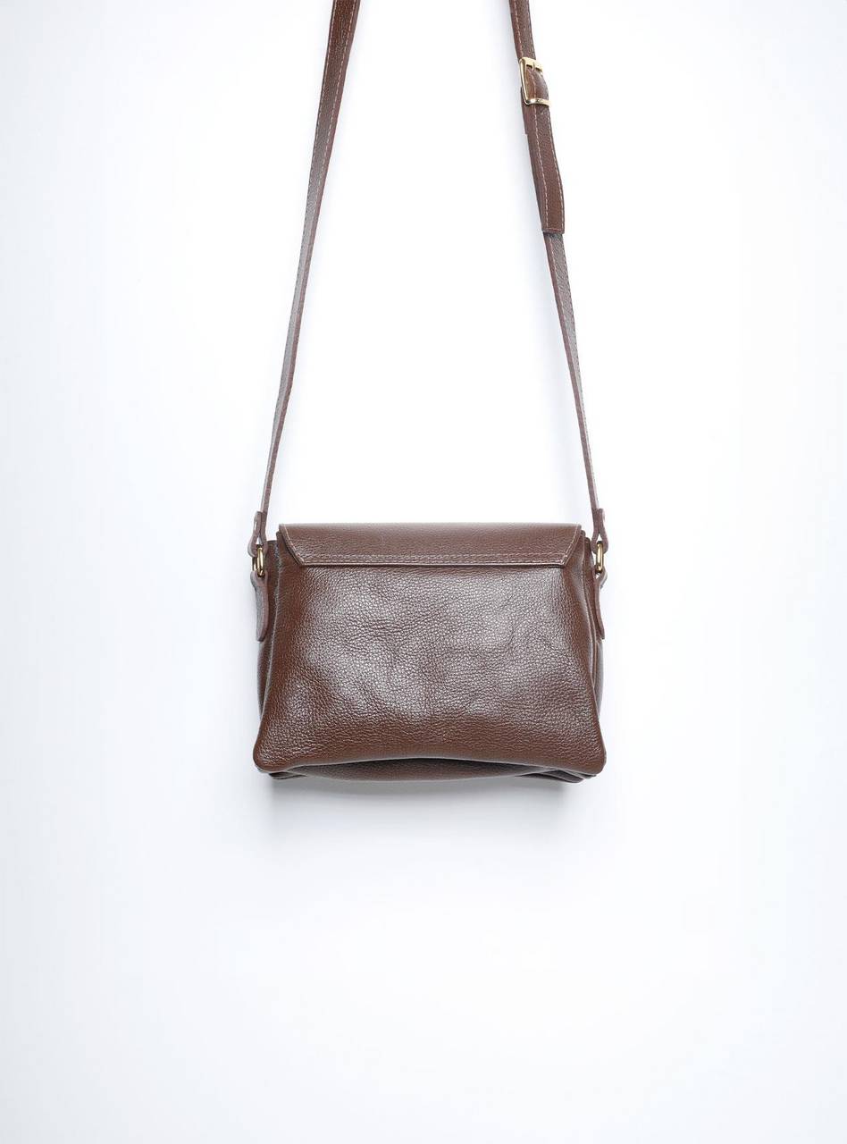 Bolsa Saddle Pequena Couro Alça Regulável Cacau BSI-5739 - CA