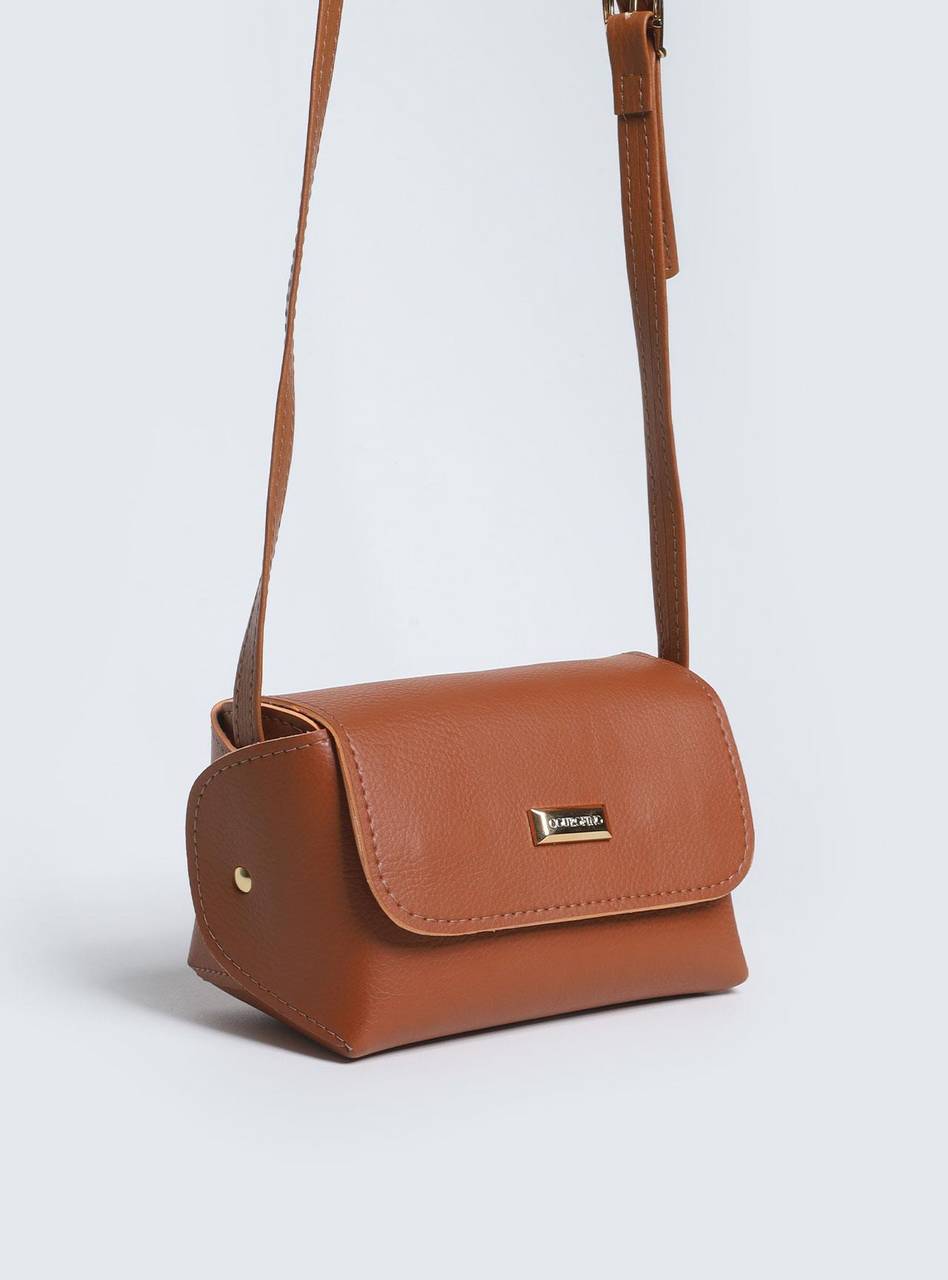 Bolsa Feminina Transversal Detalhes Rebite Lateral Castor BSI-5888 - CS