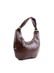 Bolsa Hobo de Couro com Argolas e Bag Charm - Cacau BSI-6226 - CA