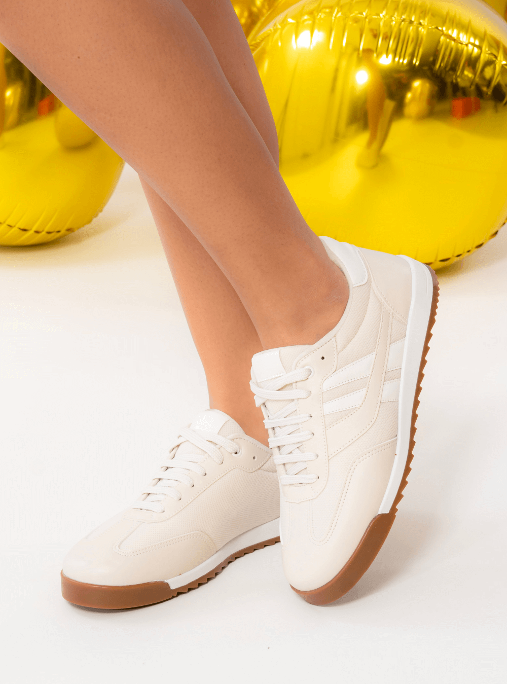 Tênis Feminino Casual Detalhe Duas Tiras - Fenno SP-11947 - FE