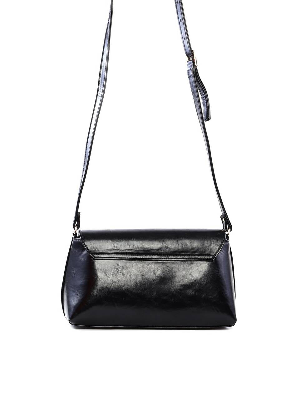 Bolsa Satchel Média Tampa com Recortes - Preta BSI-6484 - PR