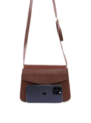 Bolsa Transversal com Aba em Material Tecnológico BSI-6531 - CA