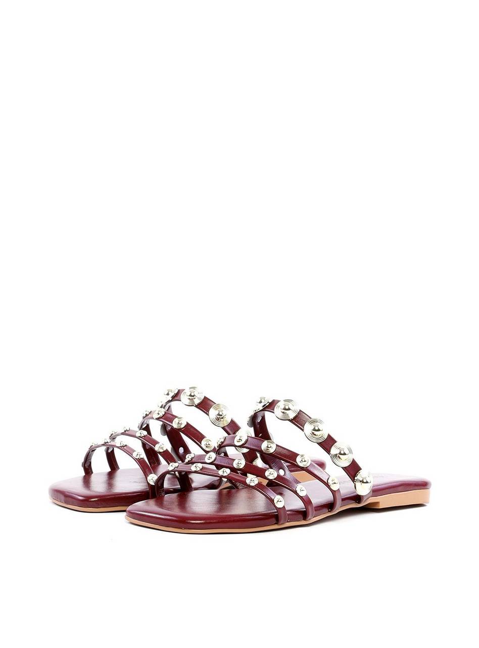 Rasteira com Tiras Finas e Rebites - Vinho SDI-11895 - VI