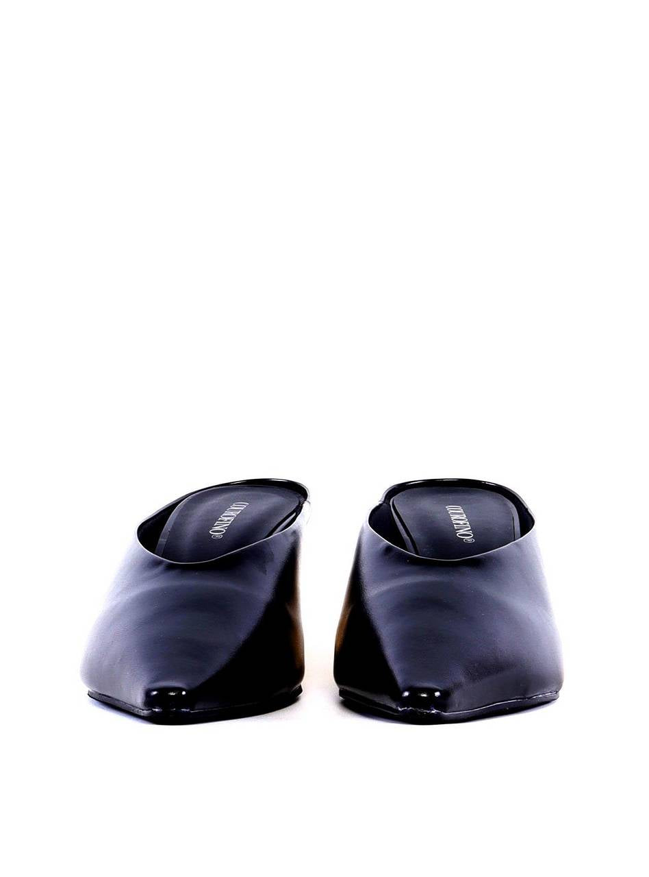 Mule de Bico Fino com Salto Anabela Cromado - Preto SD-12011 - PR