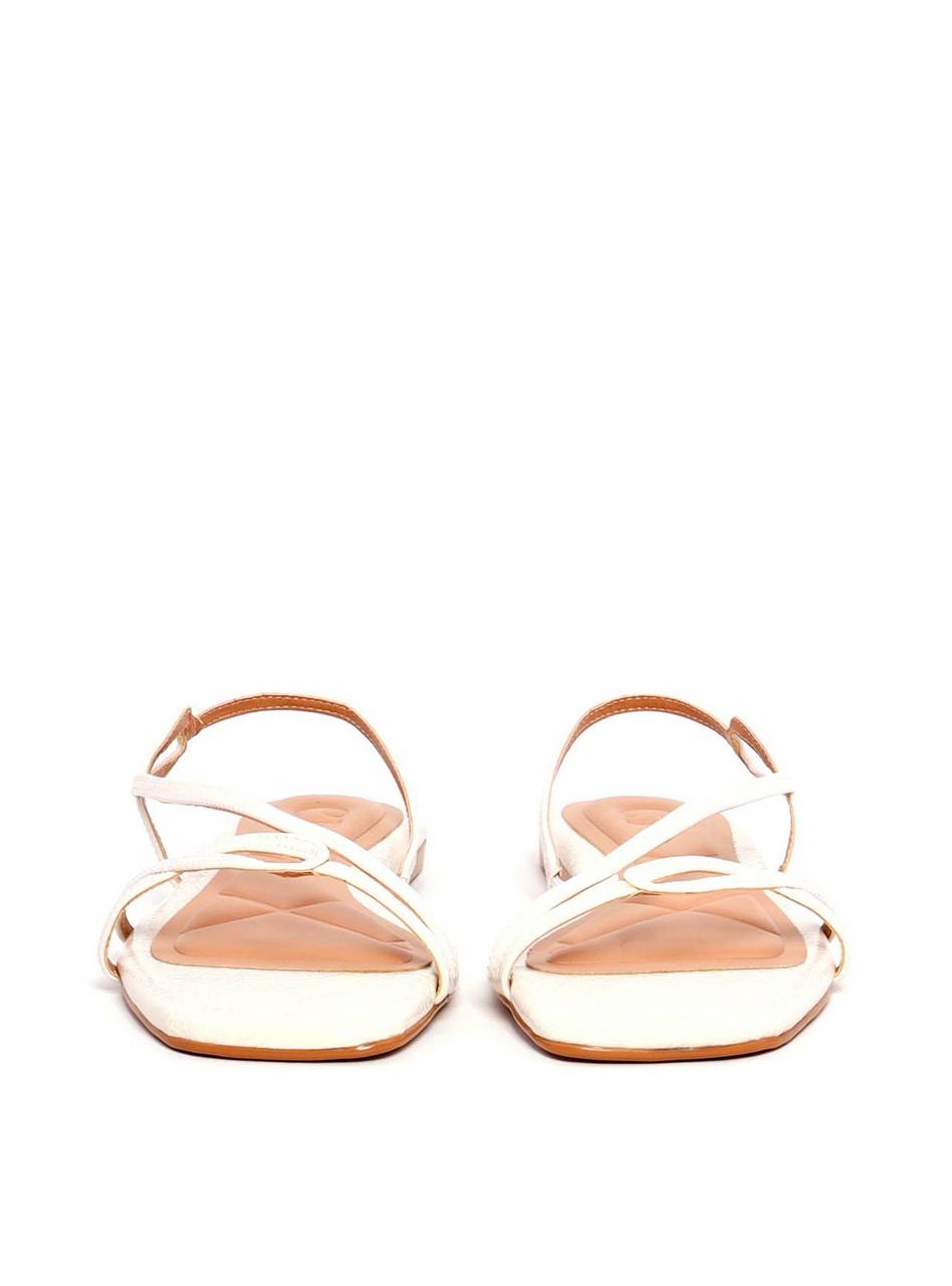 Rasteira com Tiras Finas em Recorte Geométrico - Fenno SDI-11942 - FE