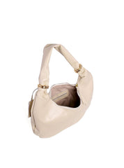 Bolsa Hobo de Couro com Argolas e Bag Charm - Fenno BSI-6226 - FE