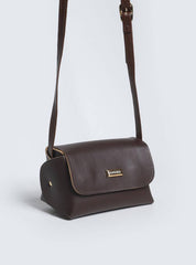 Bolsa Feminina Transversal Detalhes Rebite Lateral Cacau BSI-5888 - CA