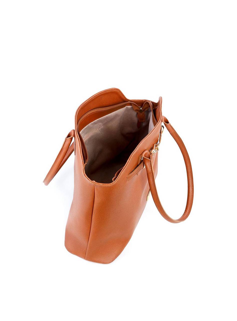 Bolsa com Detalhe de Cinto e Ilhós Frontal - Castor BSI-6187 - CS