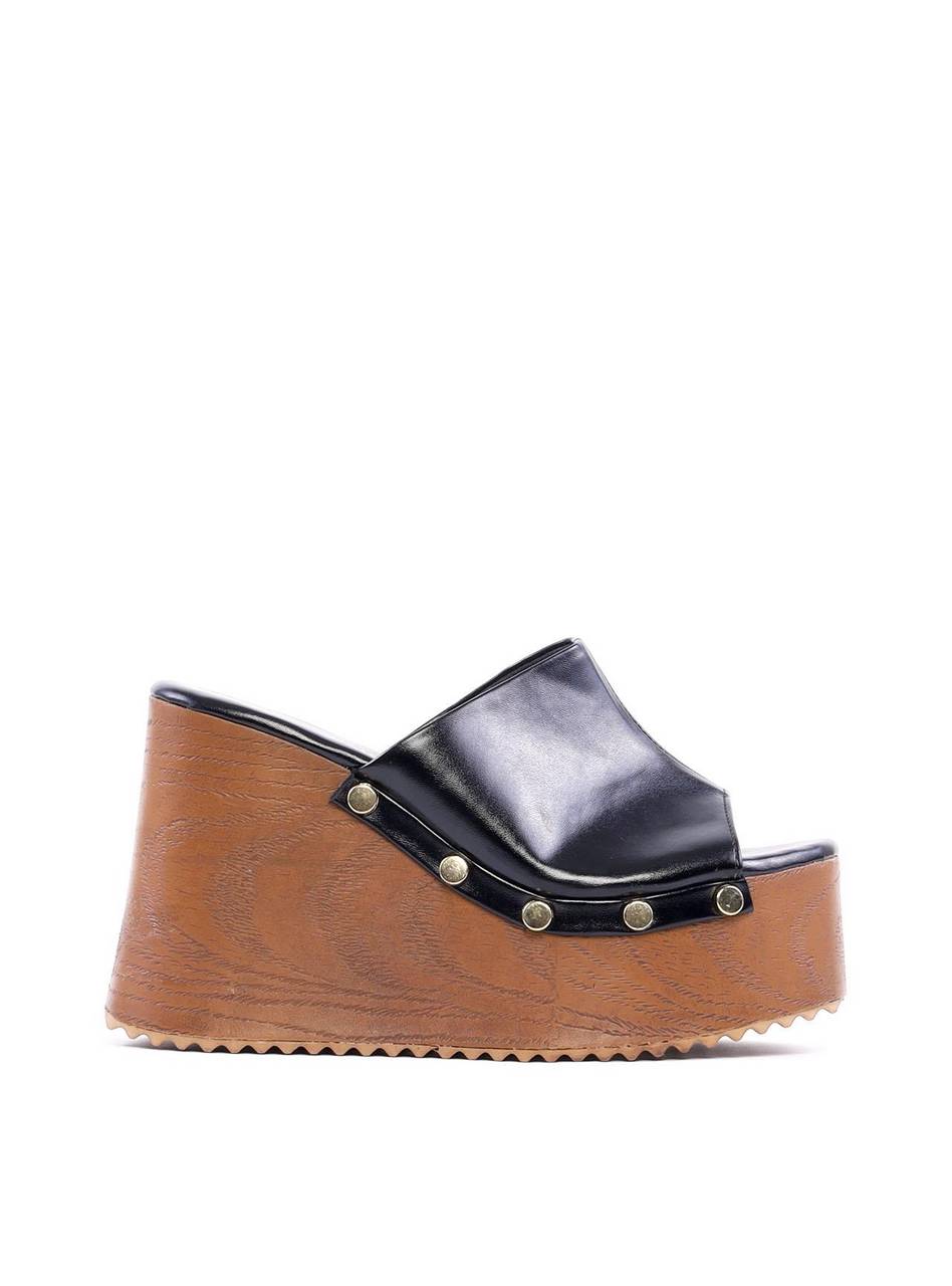 Tamanco Plataforma com Tachas Laterais - Preto BSI-11858 - PR