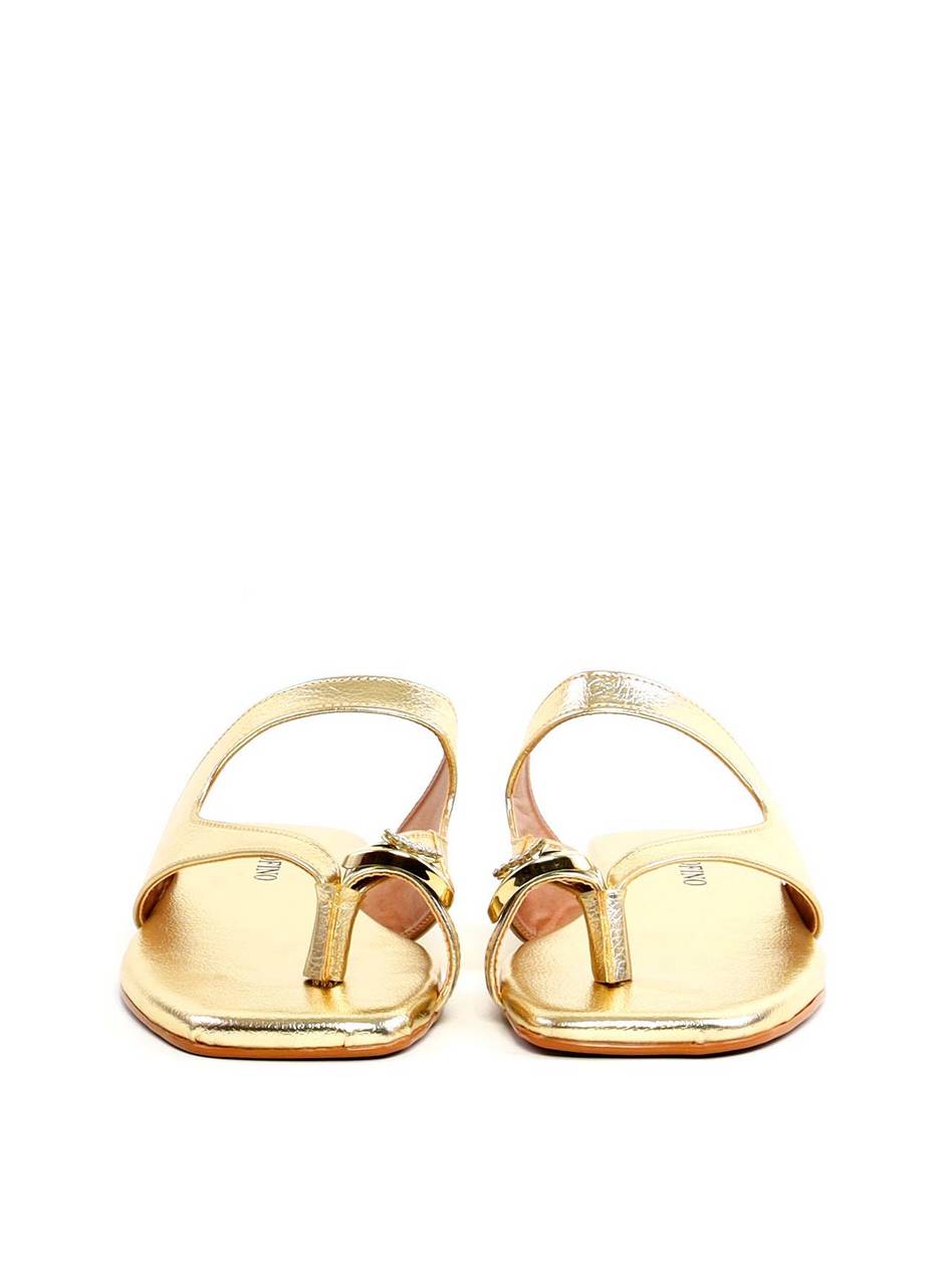 Rasteira com Recorte e Detalhe Orgânico - Ouro SDI-11961 - AU