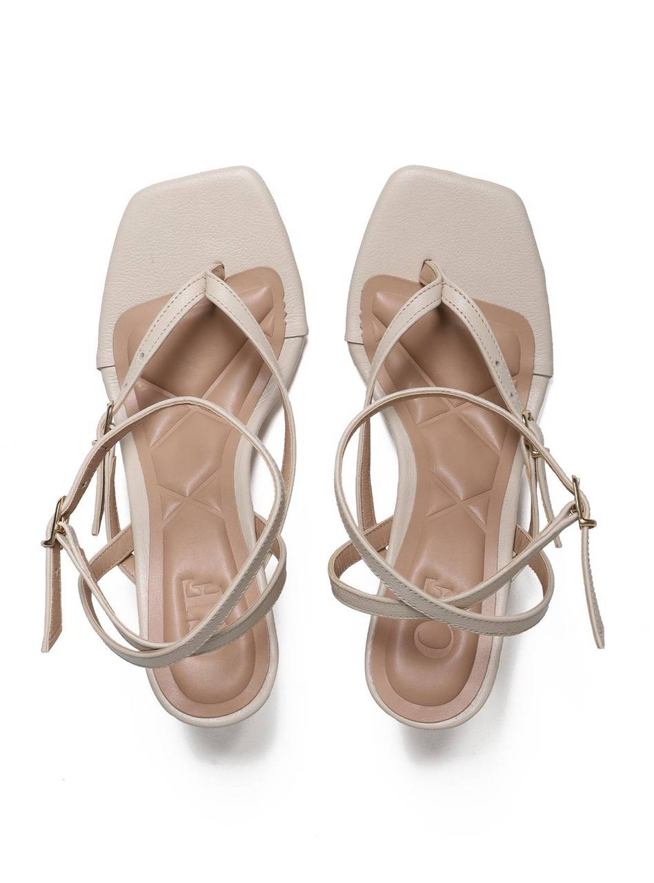 Sandália Feminina Couro Salto Fino - Fenno SDI-11648 - FE